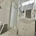 Orion - Charmante Petite Maison De 3 Pieces Avec Jardin Et Parking *