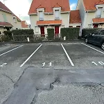 Orion - Charmante Petite Maison De 3 Pieces Avec Jardin Et Parking
