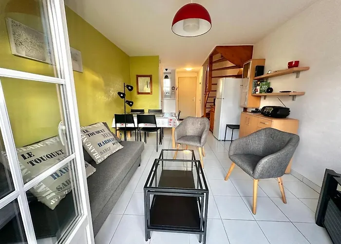 Orion - Charmante Petite Maison De 3 Pieces Avec Jardin Et Parking