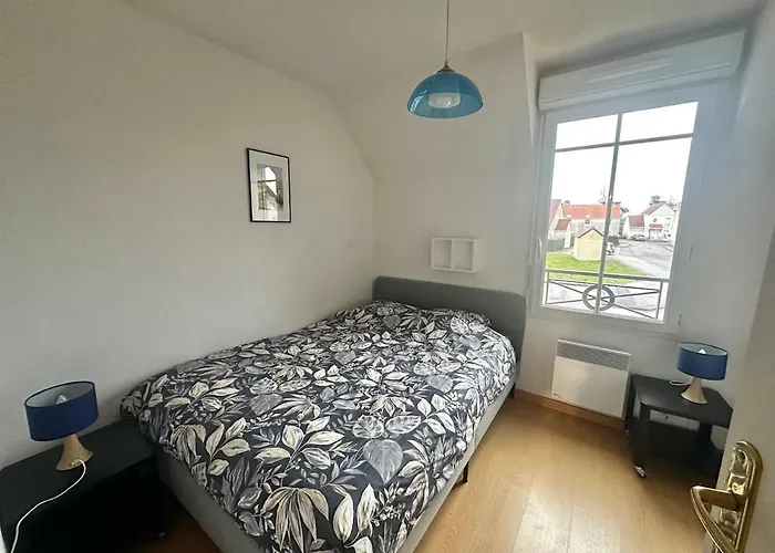 Orion - Charmante Petite Maison De 3 Pieces Avec Jardin Et Parking *